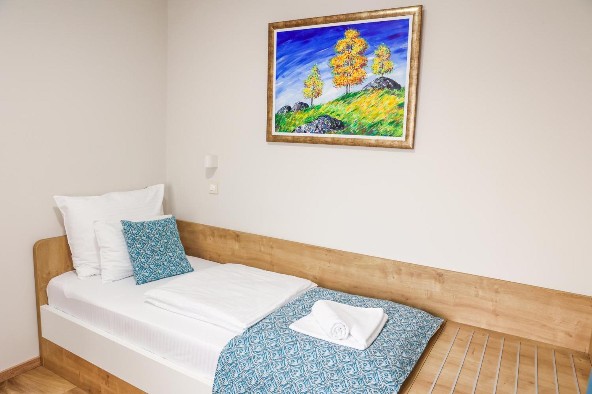 Grand Park Rooms & Apartments ชาชาค ภายนอก รูปภาพ